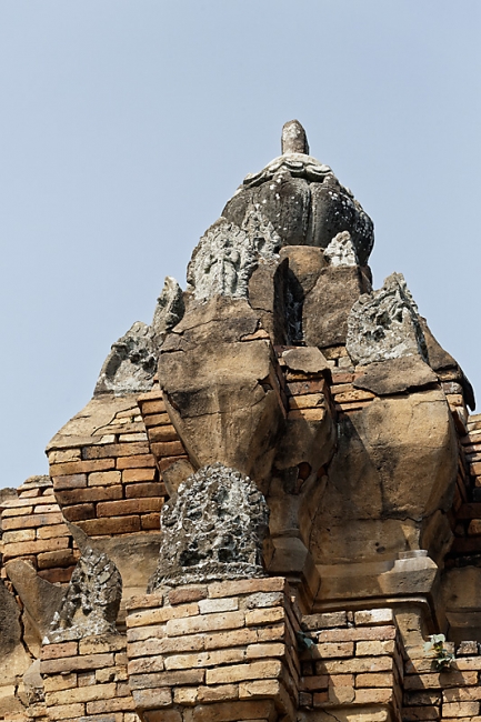 Prasat Sikhoraphum-MAR15-072